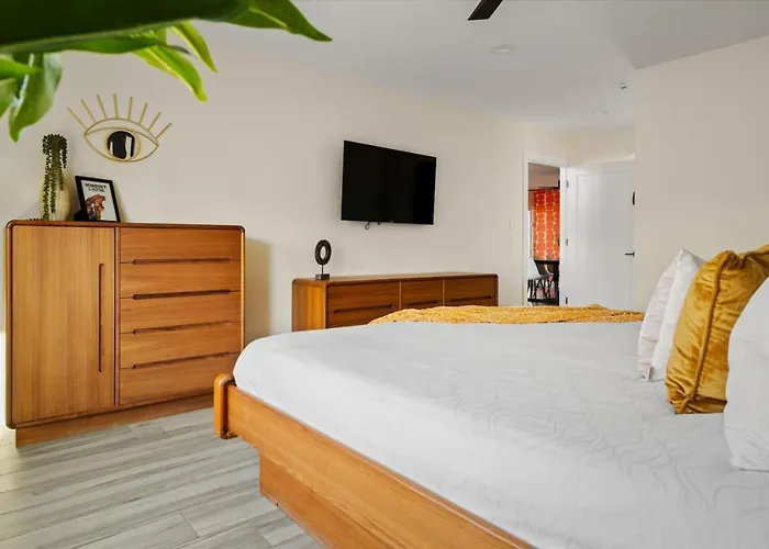 Holiday home The Modernist
